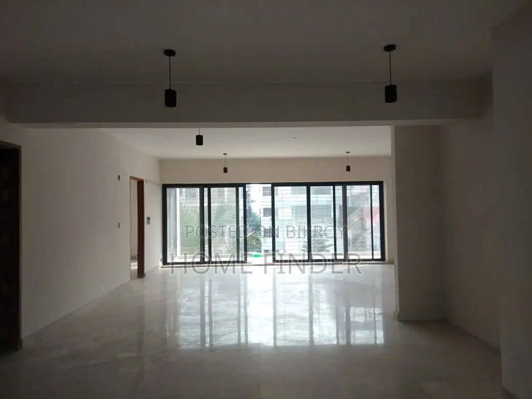 5200 SQFT BRAND NEW APARTMENT RENT IN GULSHAN in Gulshan