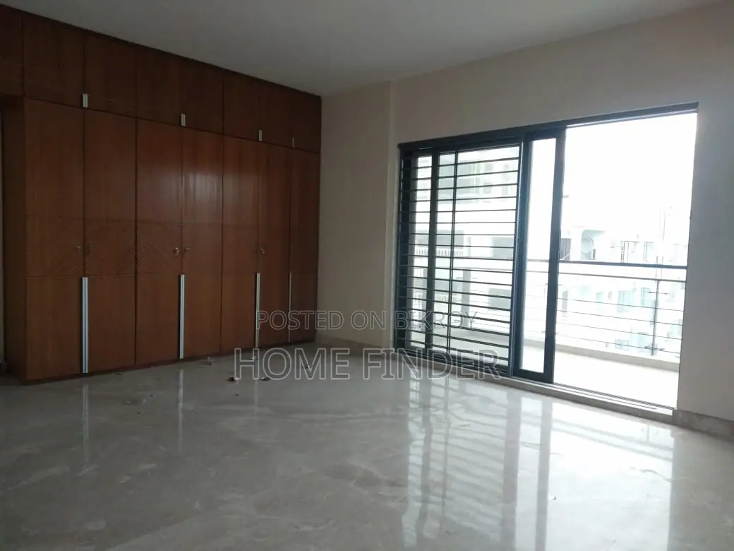 5200 SQFT BRAND NEW APARTMENT RENT IN GULSHAN in Gulshan