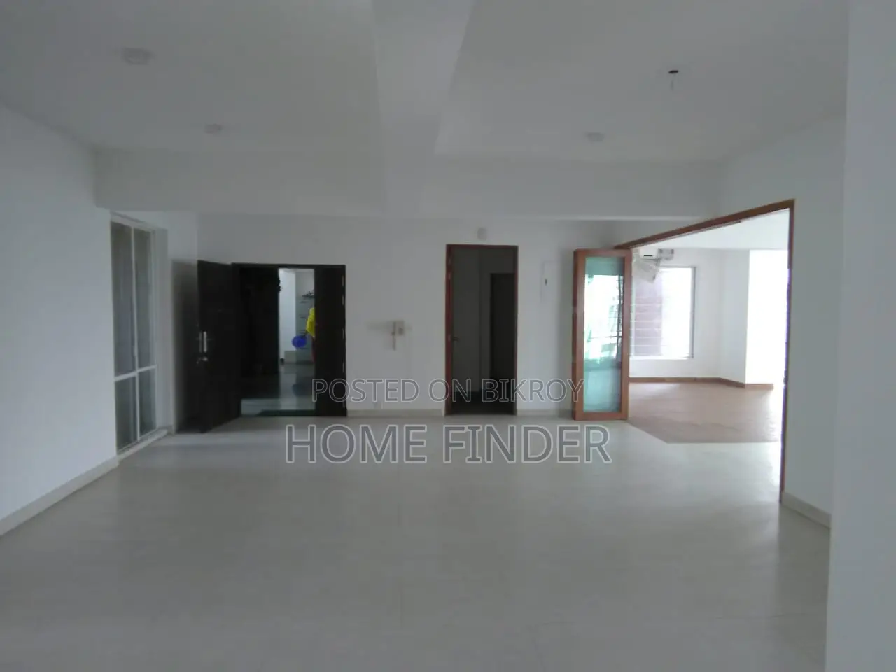 Exclusive 5600 Sqft 4bed Apartment For Rent @ Gulshan-2 in Gulshan