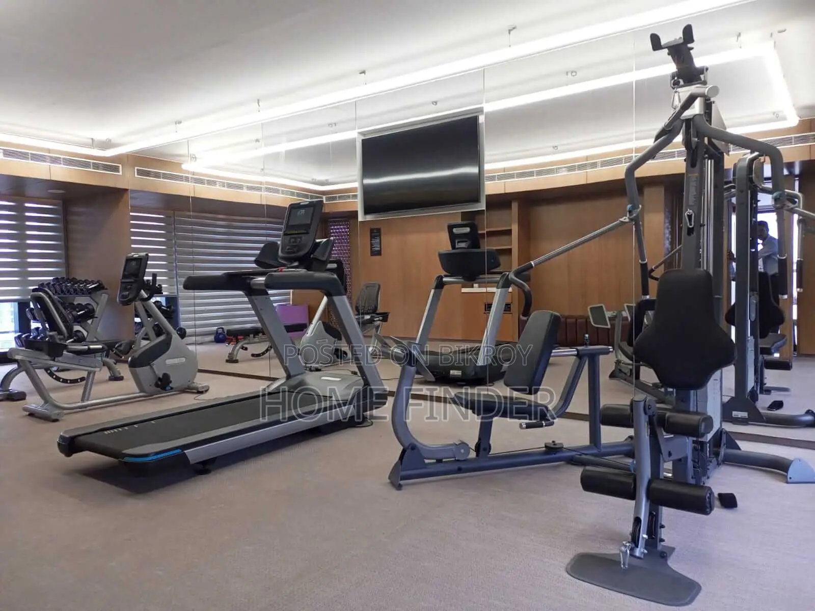 4700 Sqft Luxurious(gym-pool) Apt: Rent In Gulshan 2 in Gulshan
