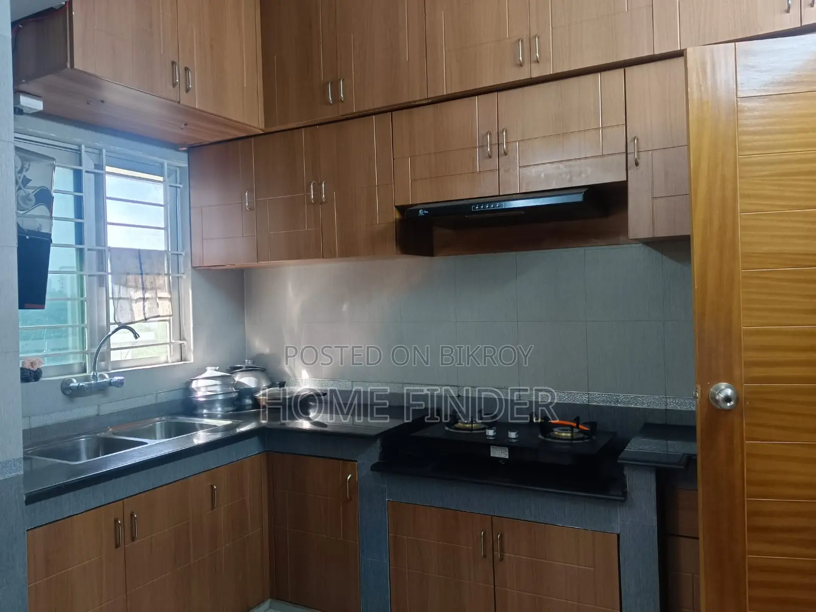2500 Sqft New Furnished Flat For Rent in Gulshan in Gulshan