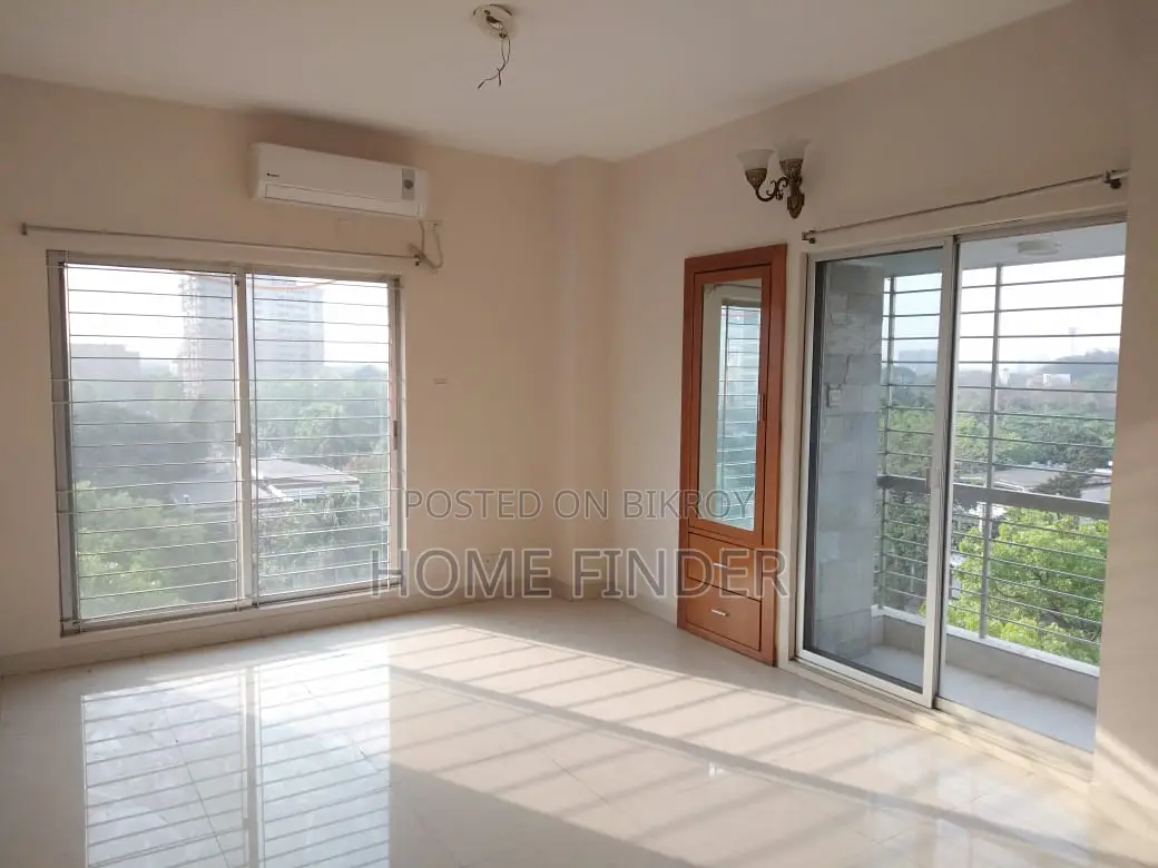 3350 Sqft 3bed 2 Parking Apartment For Rent in Gulshan(2) in Gulshan