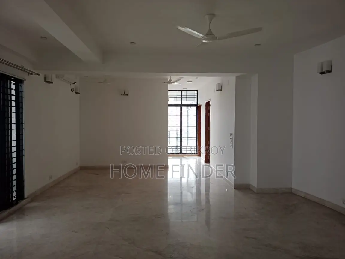 3600 Sqft New Semi Furnished Flat Rent in Gulshan 2 in Gulshan