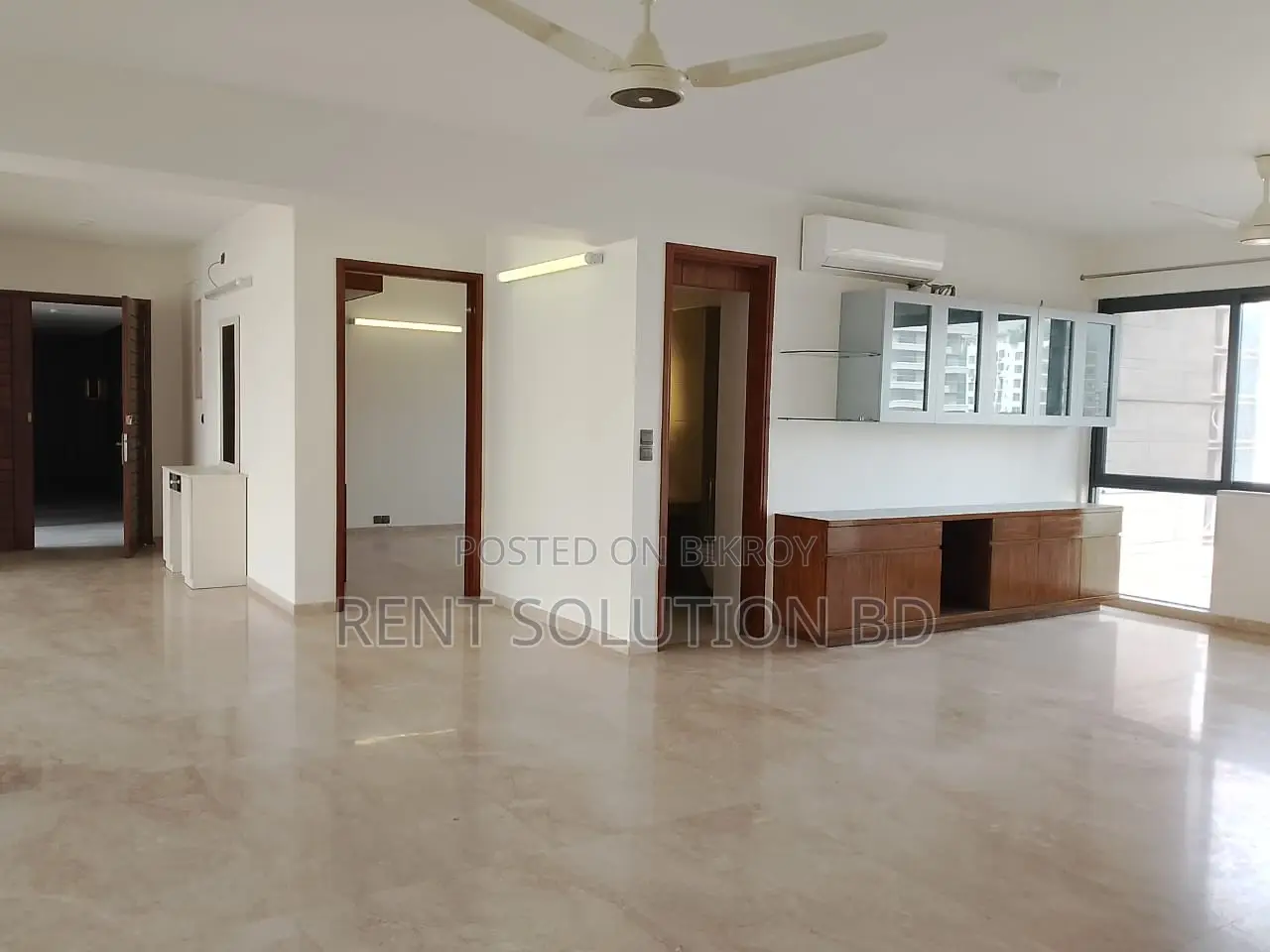 Commodious 4,600 Sq Ft Luxury Apartment For Rent in Gulshan in Gulshan