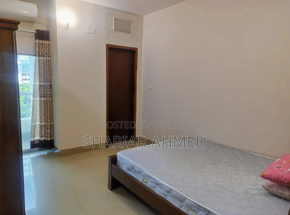 2100 Sqft Furnished Apartment For Rent In Gulshan in Gulshan