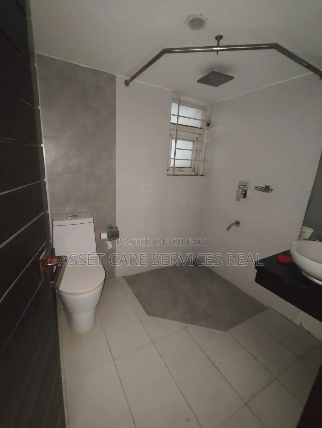 Baridhara Diplomatic Zone 3Bed Un-Furnished Apartment Rent in Baridhara