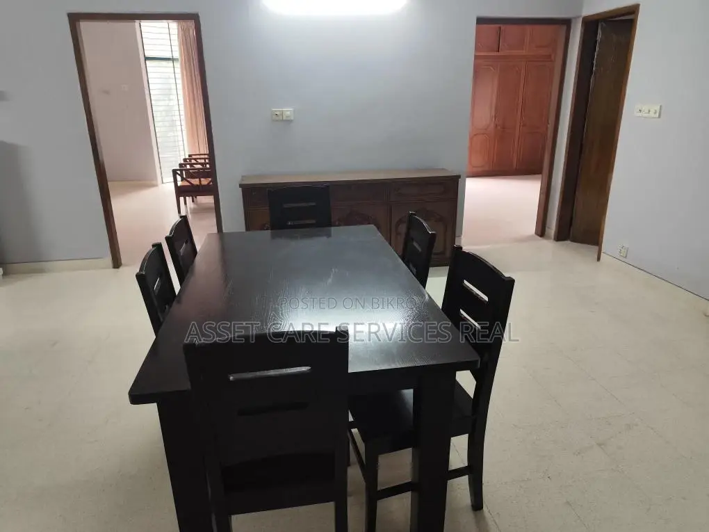 Baridhara Diplomatic Zone 3-Bed Fully Furnished Apartment for Rent in Baridhara