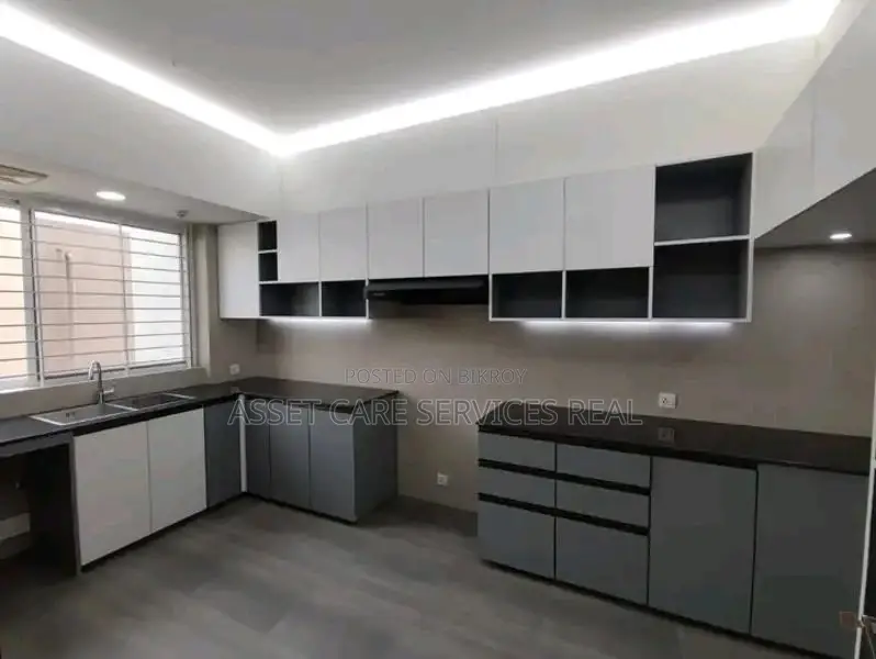 North Banani Luxurious Gym & Swimming Facilities Apartment Rent in Banani