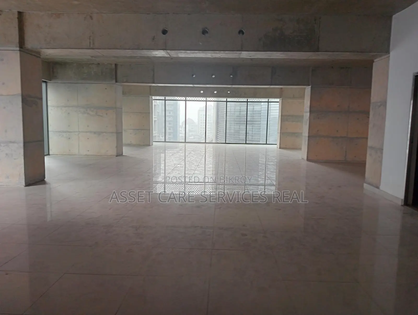 4000-Sqft Brand New Commercial Open Space Rent In Gulshan Avenue Road in Gulshan