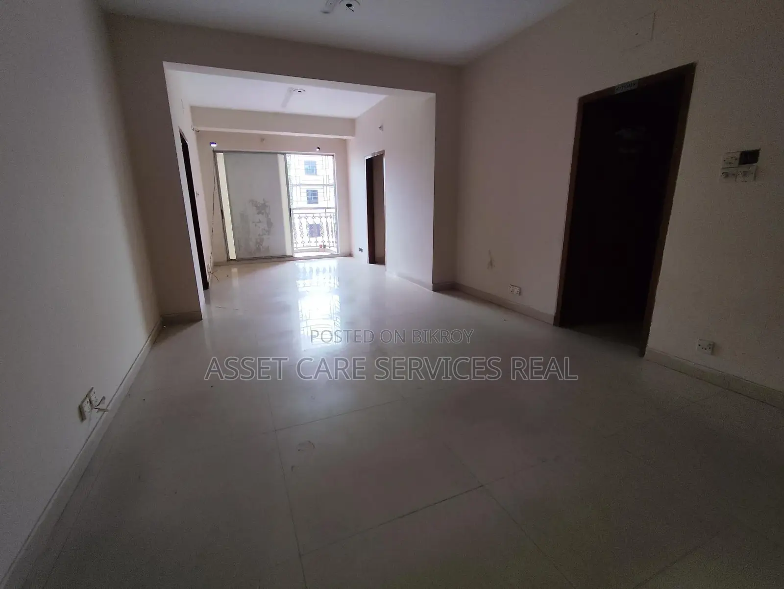 4200-Sqft Office Space Rent In Gulshan-1/2 Middle in Gulshan