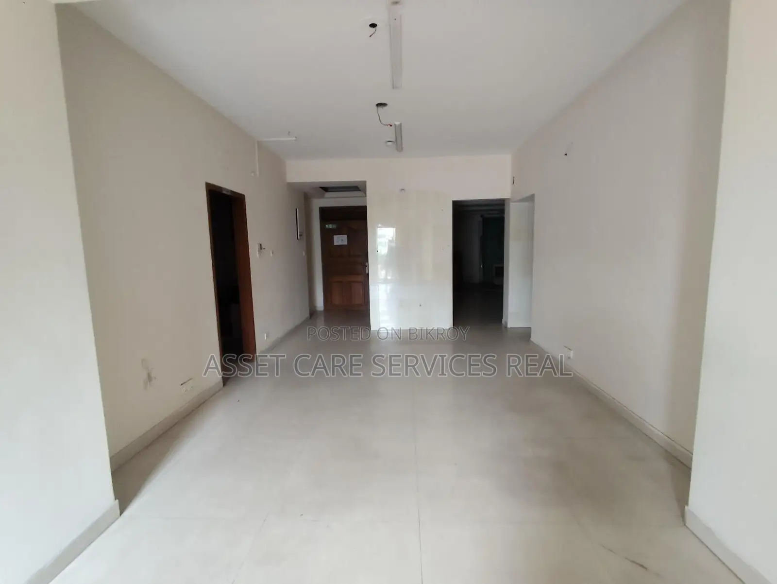 4200-Sqft Office Space Rent In Gulshan-1/2 Middle in Gulshan