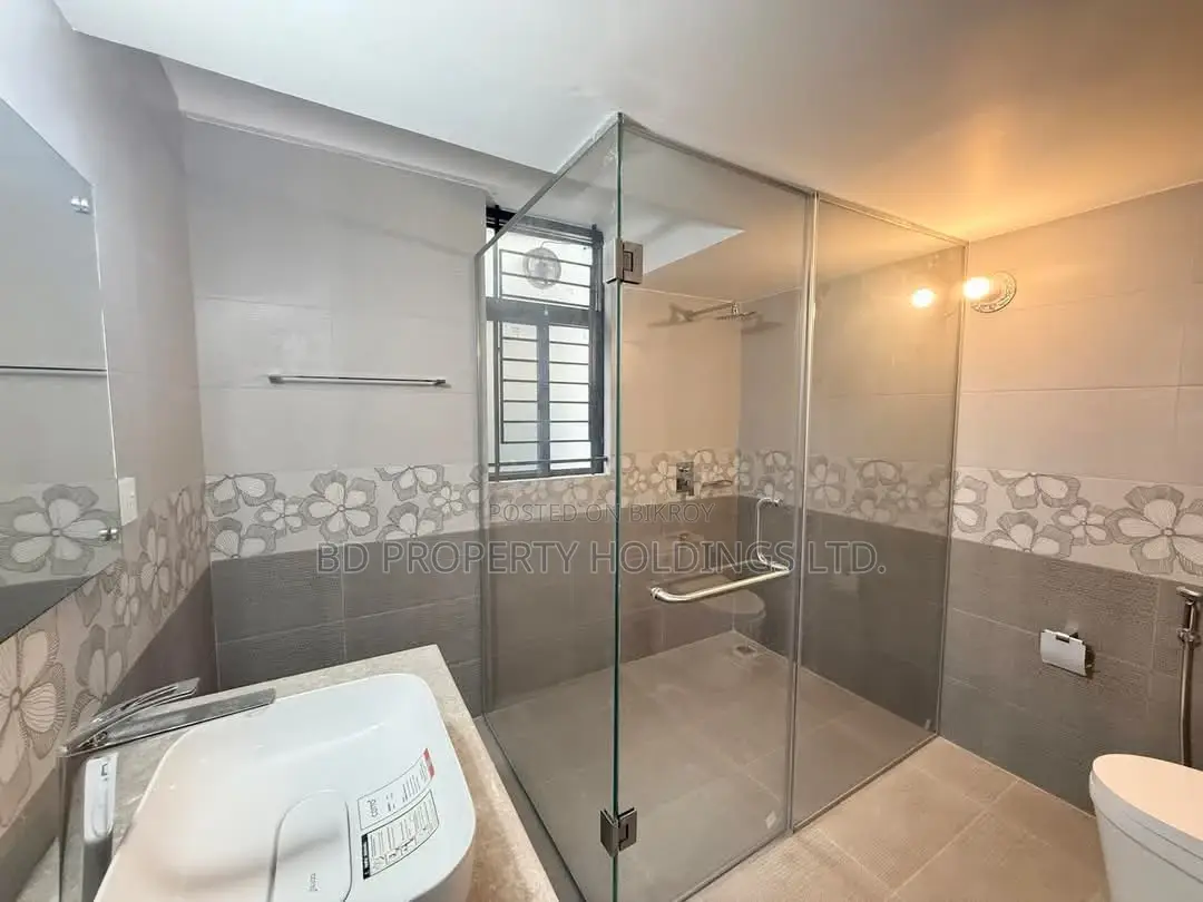 4bdrm Apartment in Uttara for Rent in Uttara