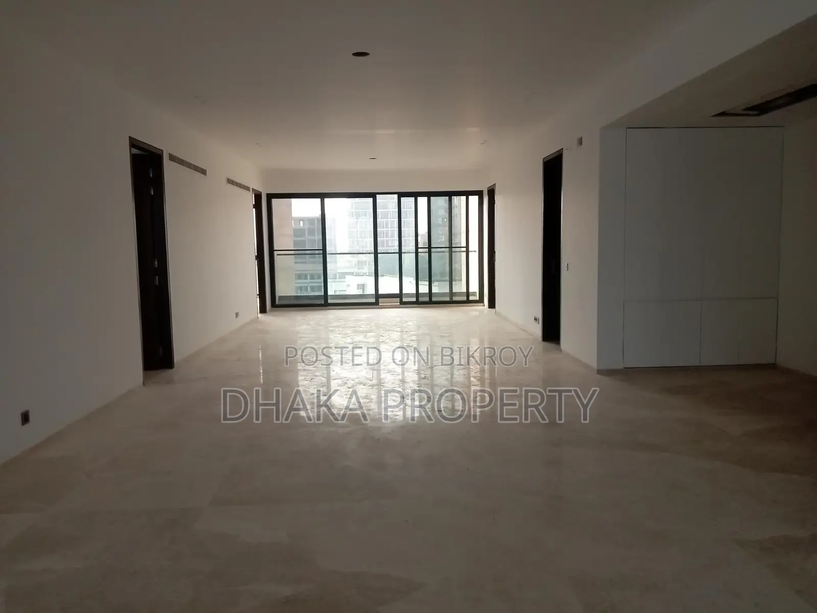 (4000-SQFT) LUXURIOUS APARTMENT RENT AT BANANI in Banani