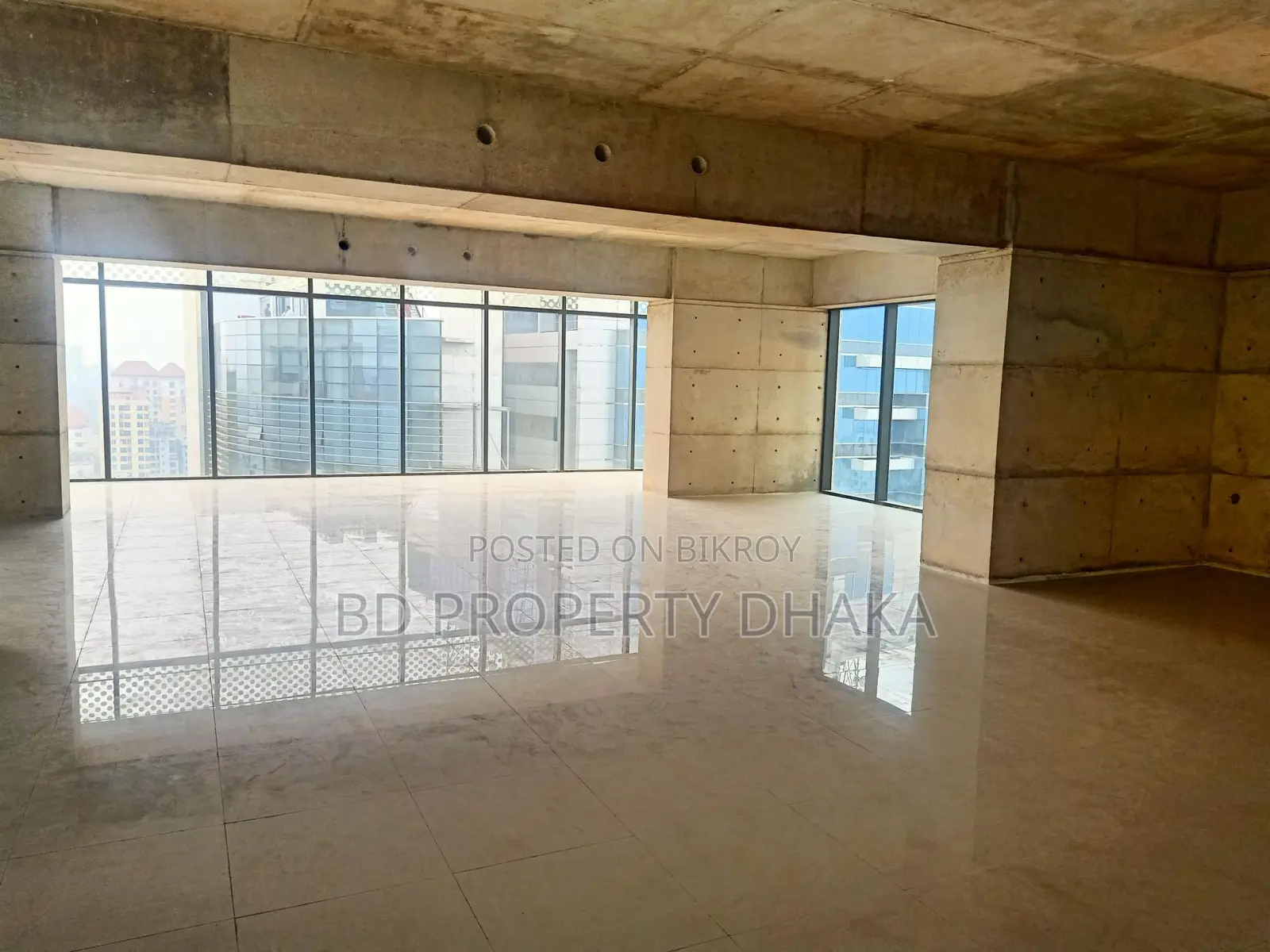 4000 Sqft Open Commercial Space Rent In Gulshan Avenue in Gulshan