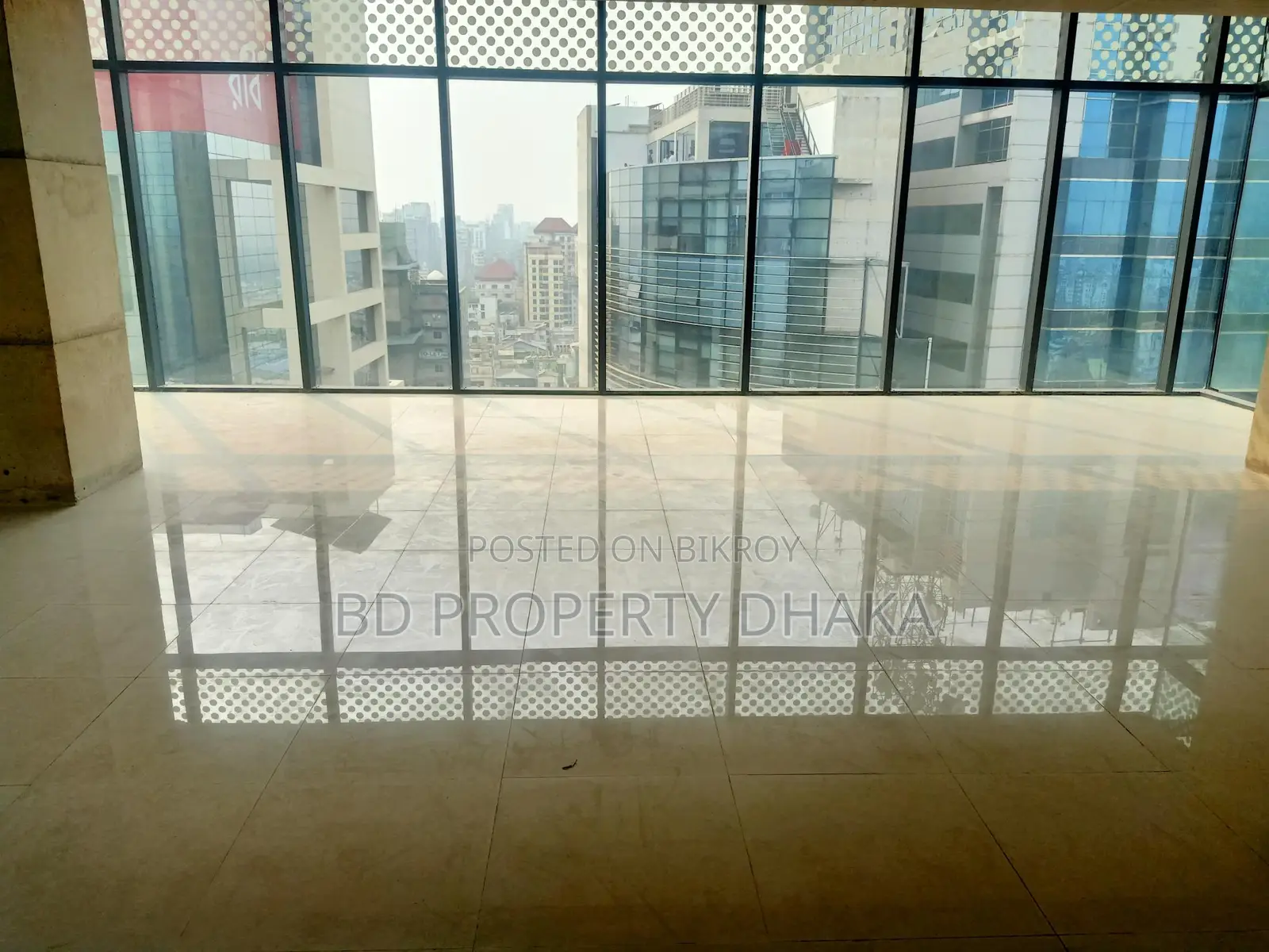 4000 Sqft Open Commercial Space Rent In Gulshan Avenue in Gulshan