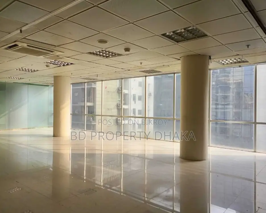 8000 Sqft Open Commercial Space Rent In Gulshan Avenue in Gulshan