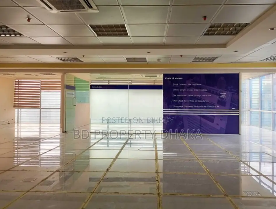 8000 Sqft Open Commercial Space Rent In Gulshan Avenue in Gulshan