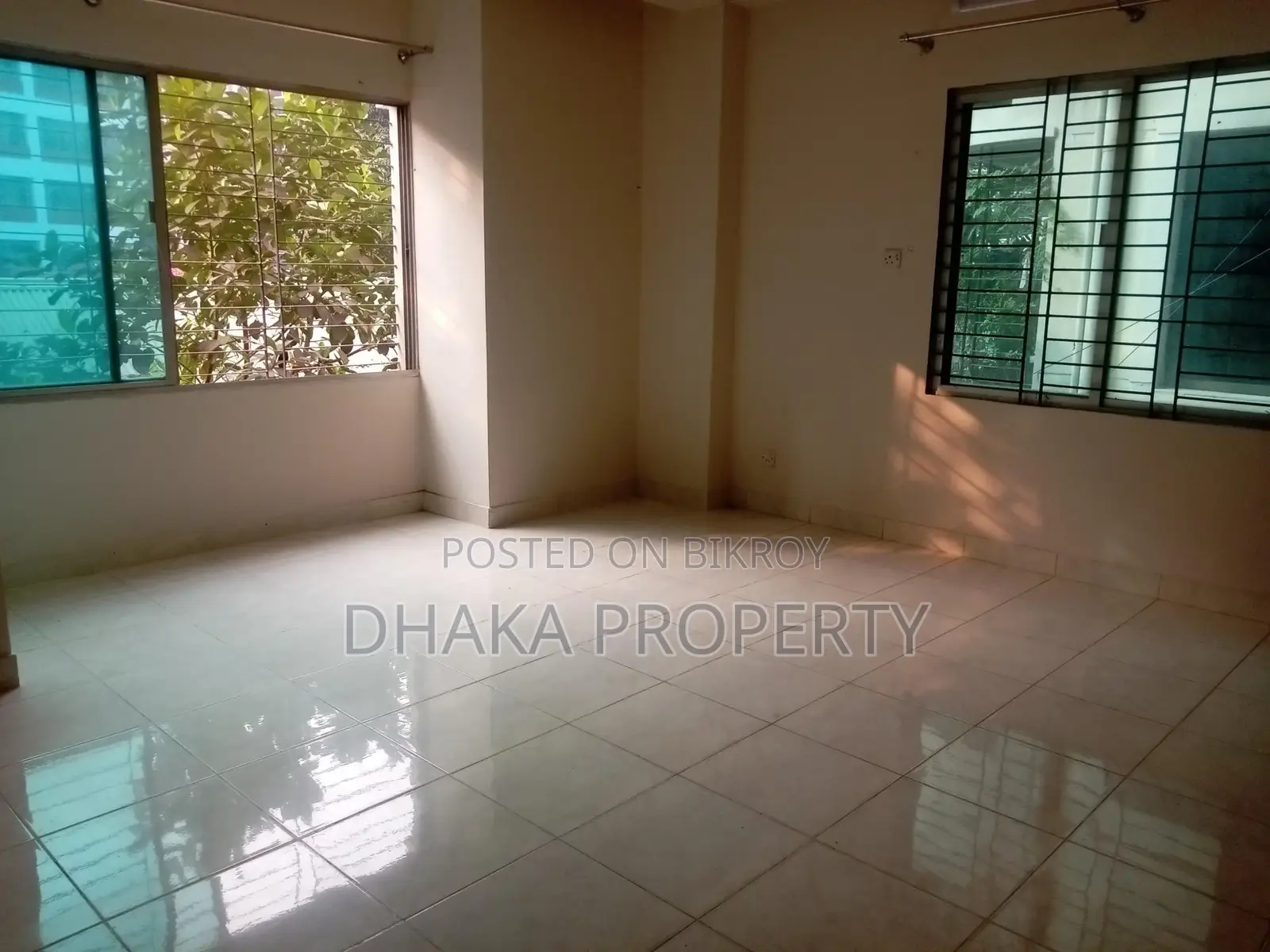 2000Sqft Exclusive Un- Furnish Flat Rent in Gulshan in Gulshan