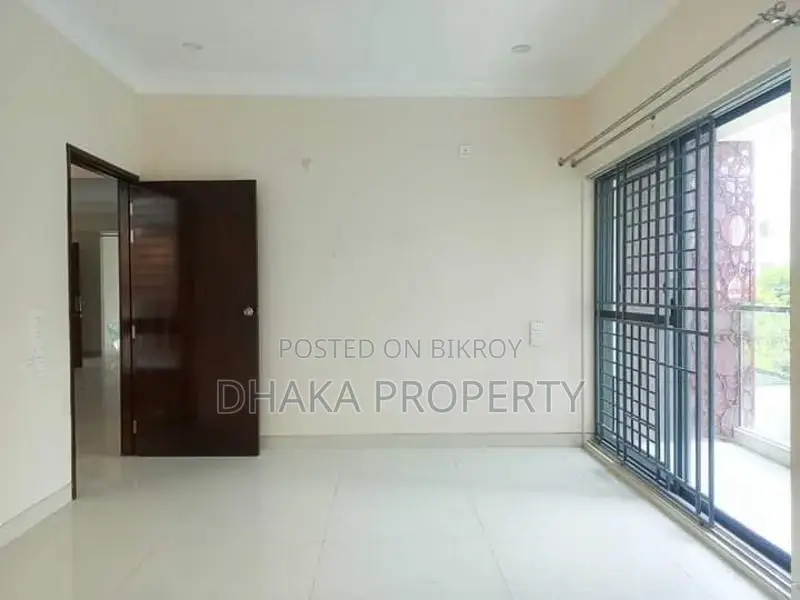 (3800-sqft) Luxurious Apartment Rent in Baridhara in Baridhara