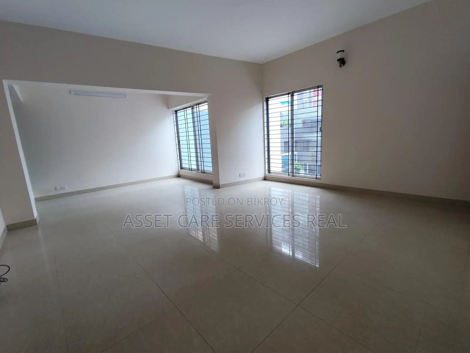 3250-Sqft Beautiful Office Space Rent In Gulshan in Gulshan