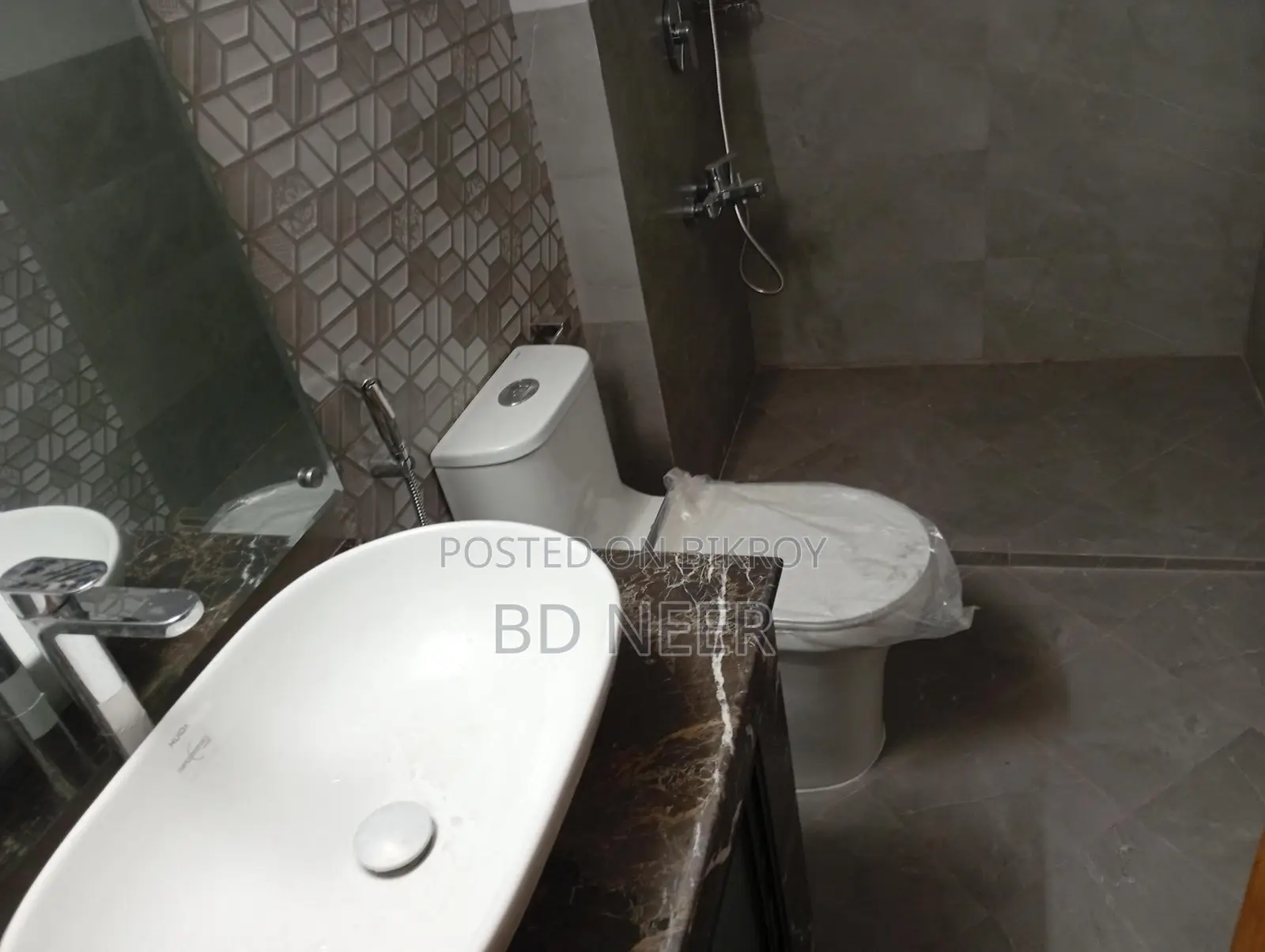 Office For 3500 Sqft Available Rent in Gulshan-2 in Gulshan