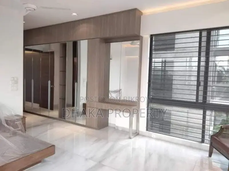 (Gym-Swimming) 4 Beds Luxury Apartment Rent in Gulshan in Gulshan