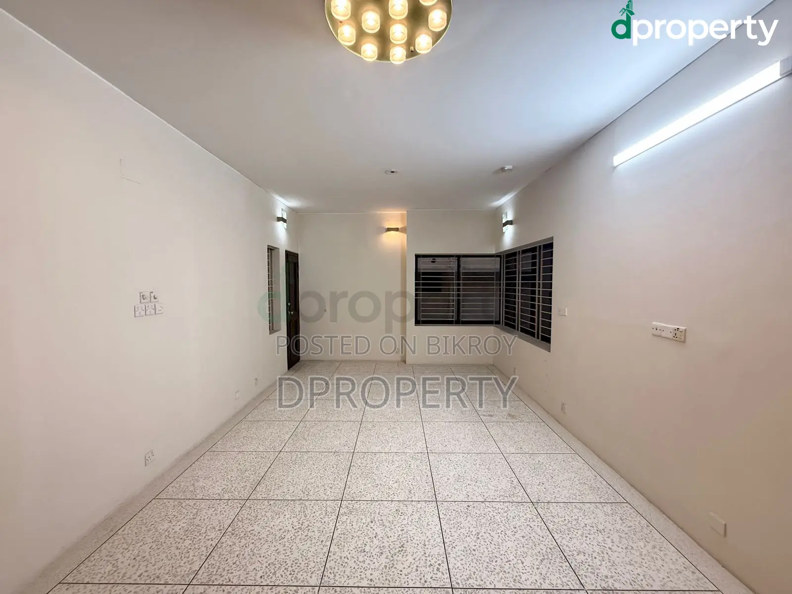 Independent Duplex House Rent At Baridhara Diplomatic Zone in Baridhara