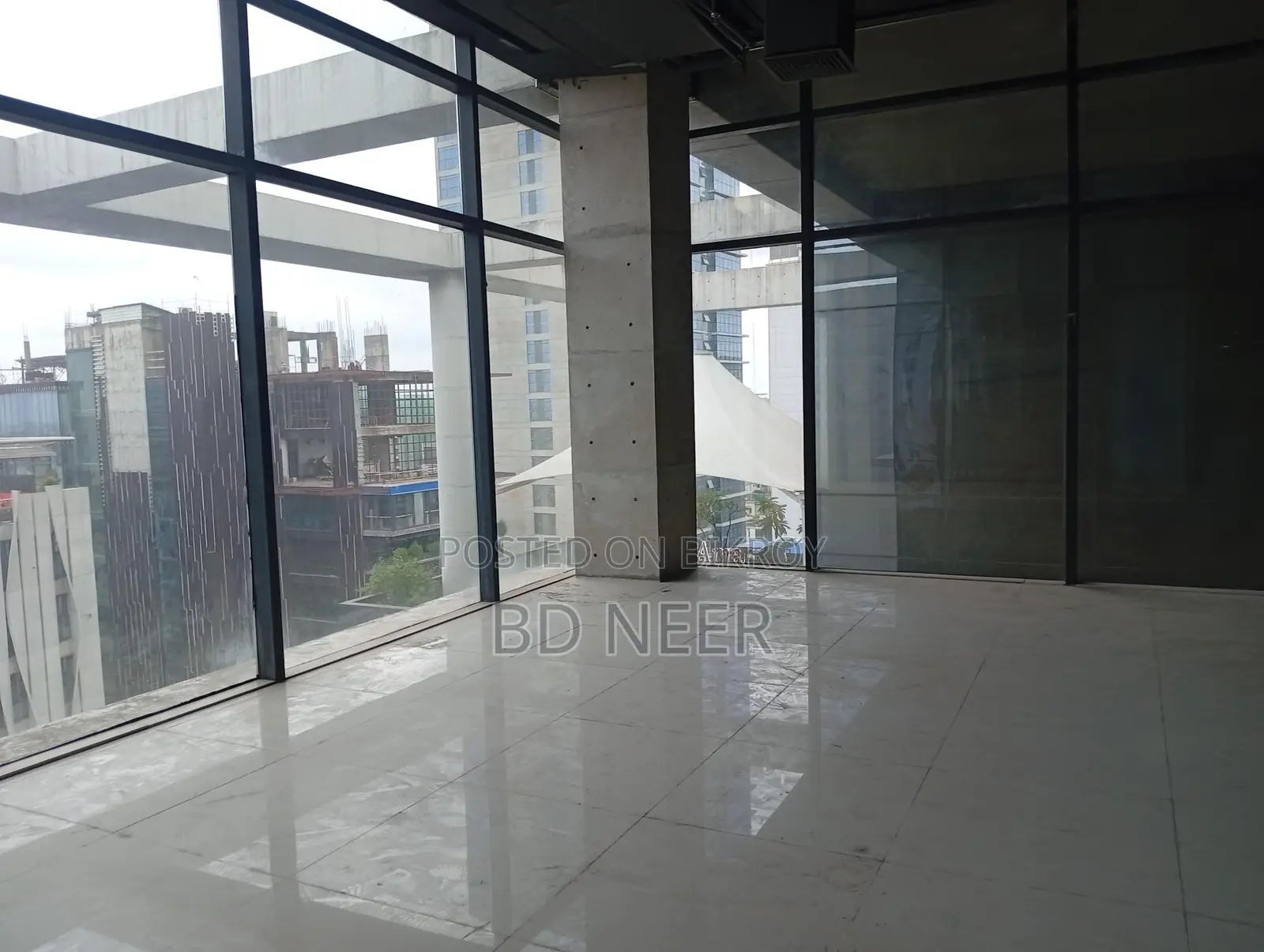 Commercial Office 2300 Sqft Open Space Rent in Gulshan Avenue in Gulshan