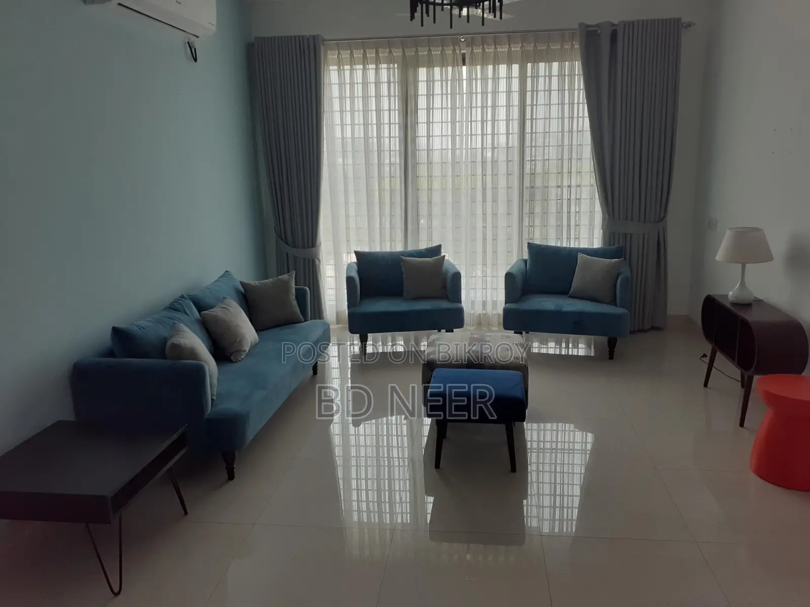 Lake View Gym Pool 4Bed Furnished Flat Rent in Gulshan-2 in Gulshan