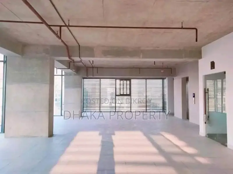 100% Commercial Space (4000-Sqft)Rent in Gulshan Avenue in Gulshan