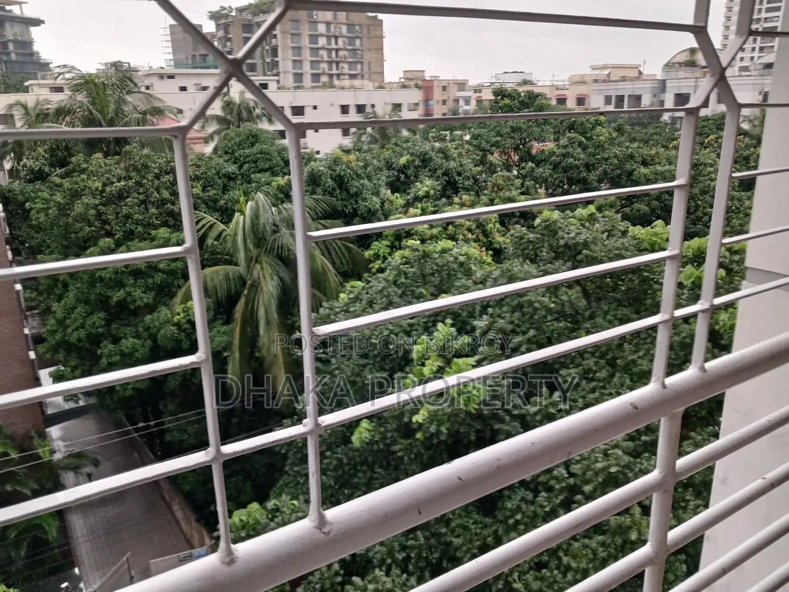 3Bed_Wonderful Full Furnish Apartment Rent At Gulshan 2 in Gulshan