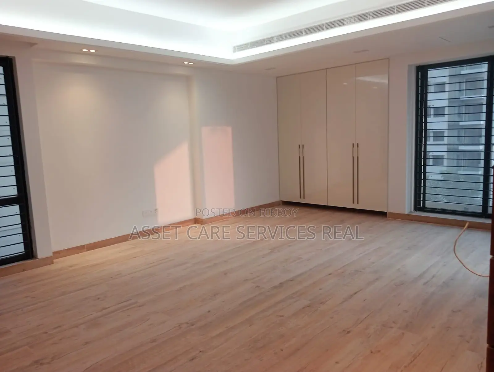 Very Exclusive New 4Bed Gym-Pool Facilities Apartment Rent Baridhara in Baridhara