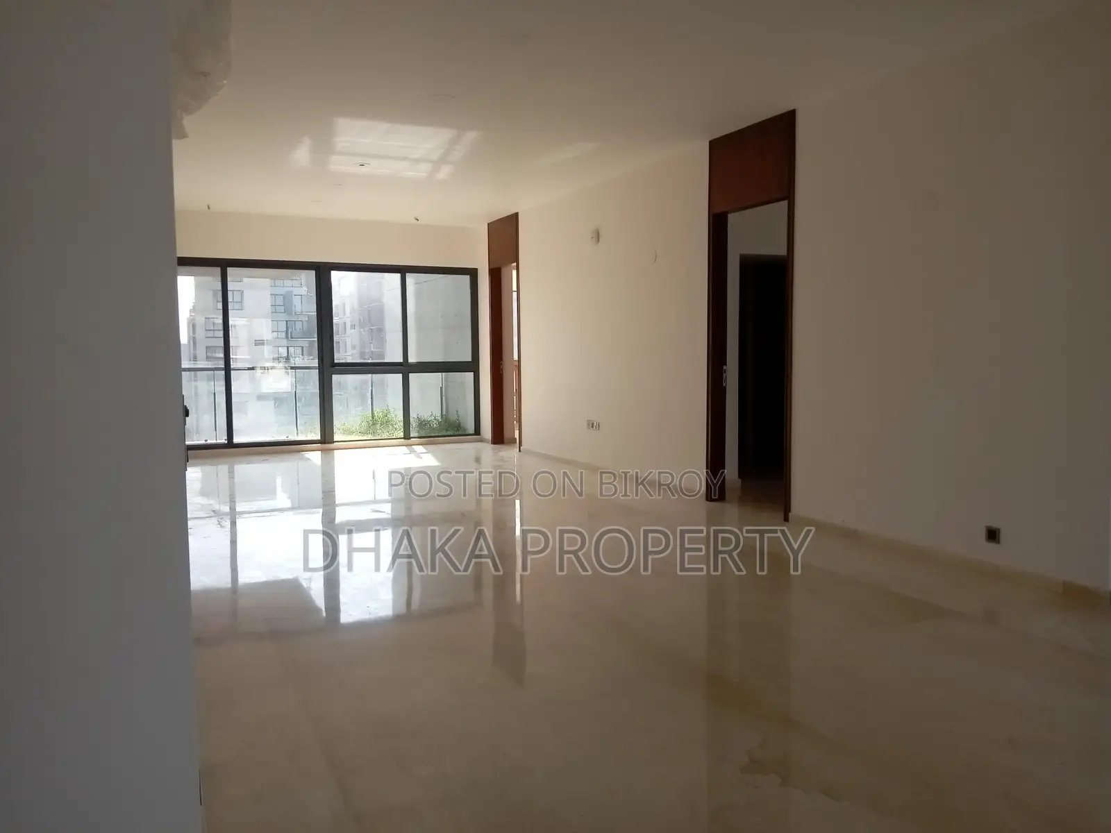 4500-Sqft Semi -Furnished Apartment Rent in Baridhara in Baridhara