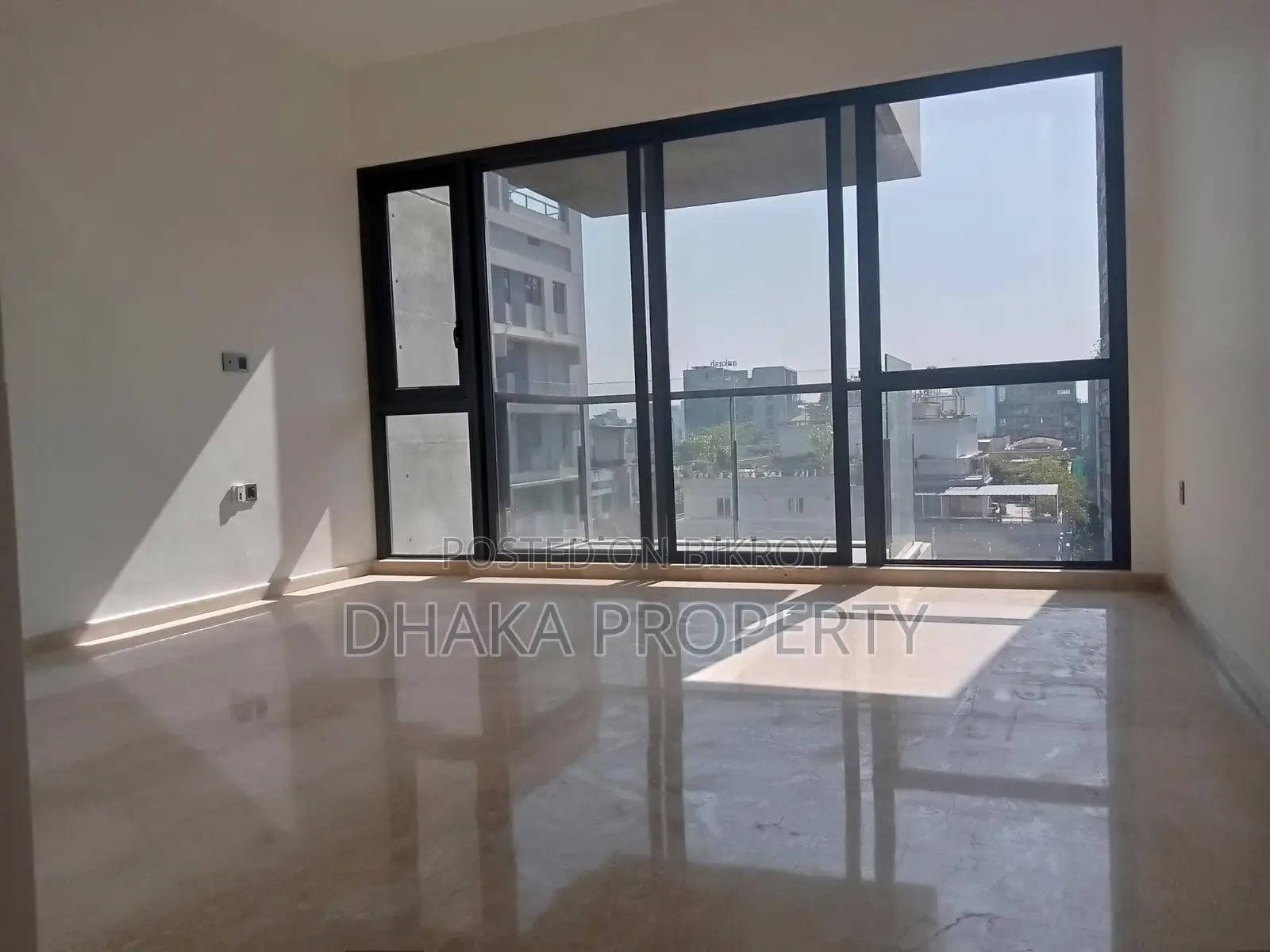 4500-Sqft Semi -Furnished Apartment Rent in Baridhara in Baridhara
