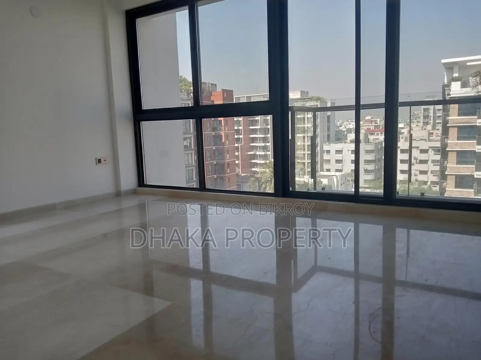 4500-Sqft Semi -Furnished Apartment Rent in Baridhara in Baridhara