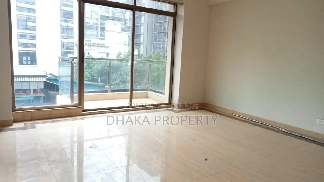 4BED_3200SqFt.2 Parking FLAT RENT AT GULSHAN 2 NORTH in Gulshan