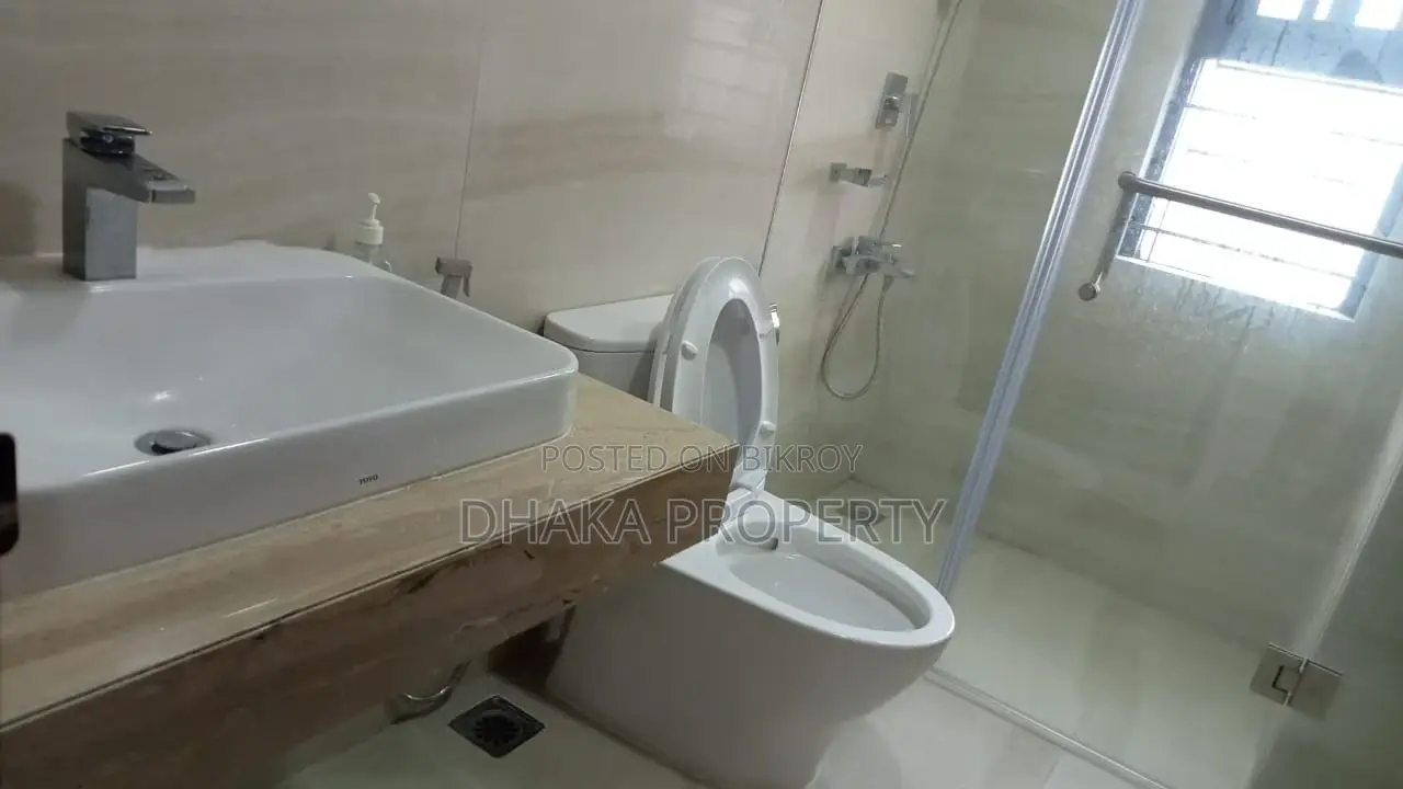 4BED_3200SqFt.2 Parking FLAT RENT AT GULSHAN 2 NORTH in Gulshan