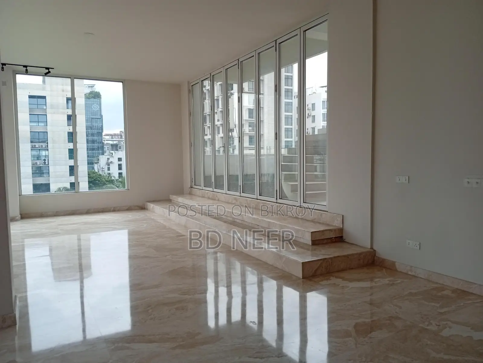Nice Office Space 3000 Sqft For Rent in Gulshan-2 in Gulshan