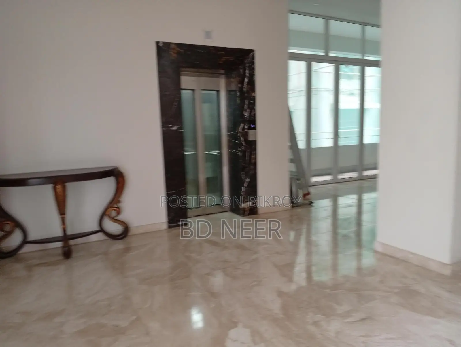 Nice Office Space 3000 Sqft For Rent in Gulshan-2 in Gulshan