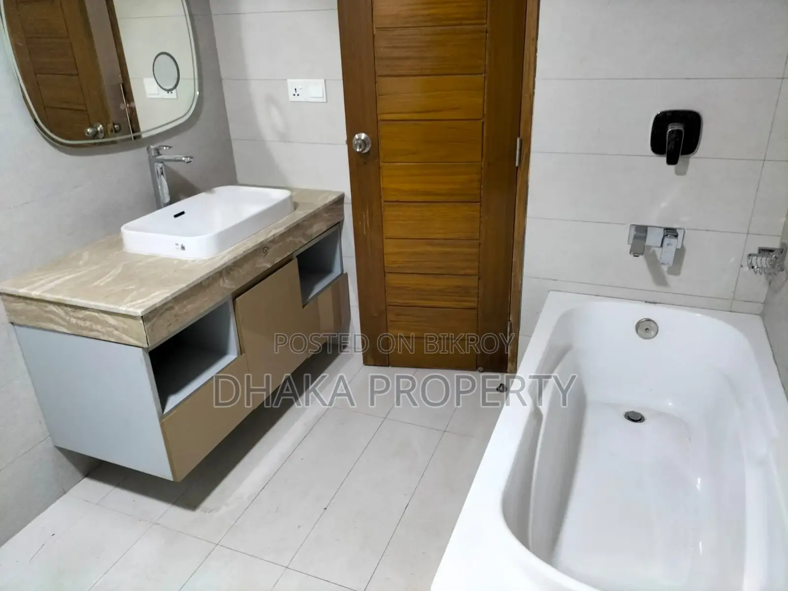Full-Furnished 4 Beds Premium Quality Apartment Rent in Baridhara in Baridhara