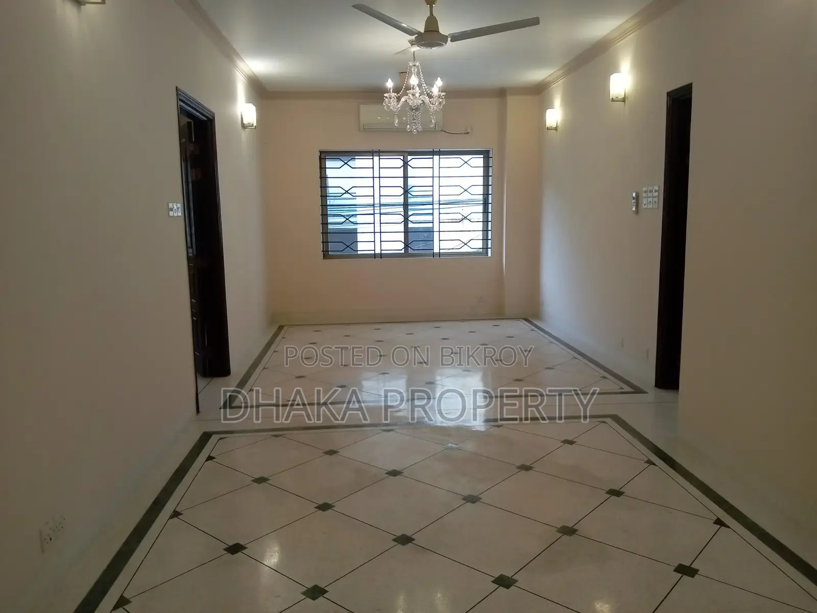 Un-Furnished 4-Beds (2900-Sqft) Apartment Rent in in Gulshan