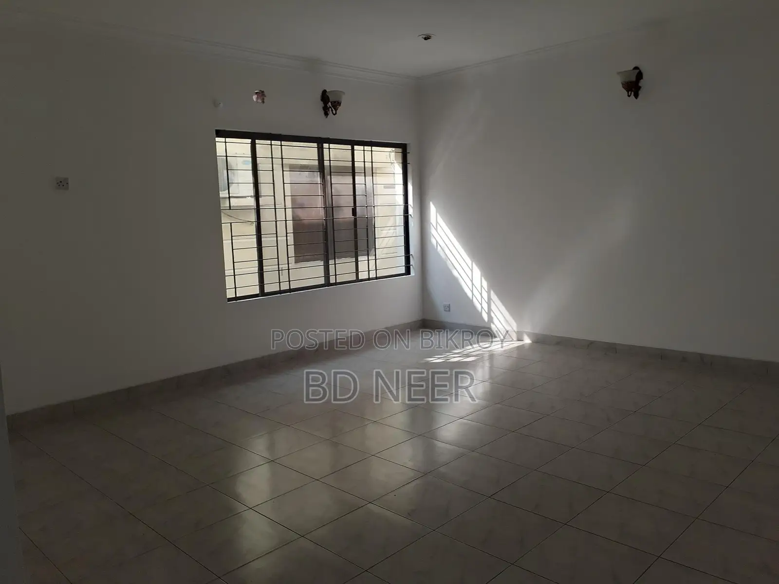 4-Bed 3000 Sq Ft Apt. Rent in Gulshan-2 in Gulshan