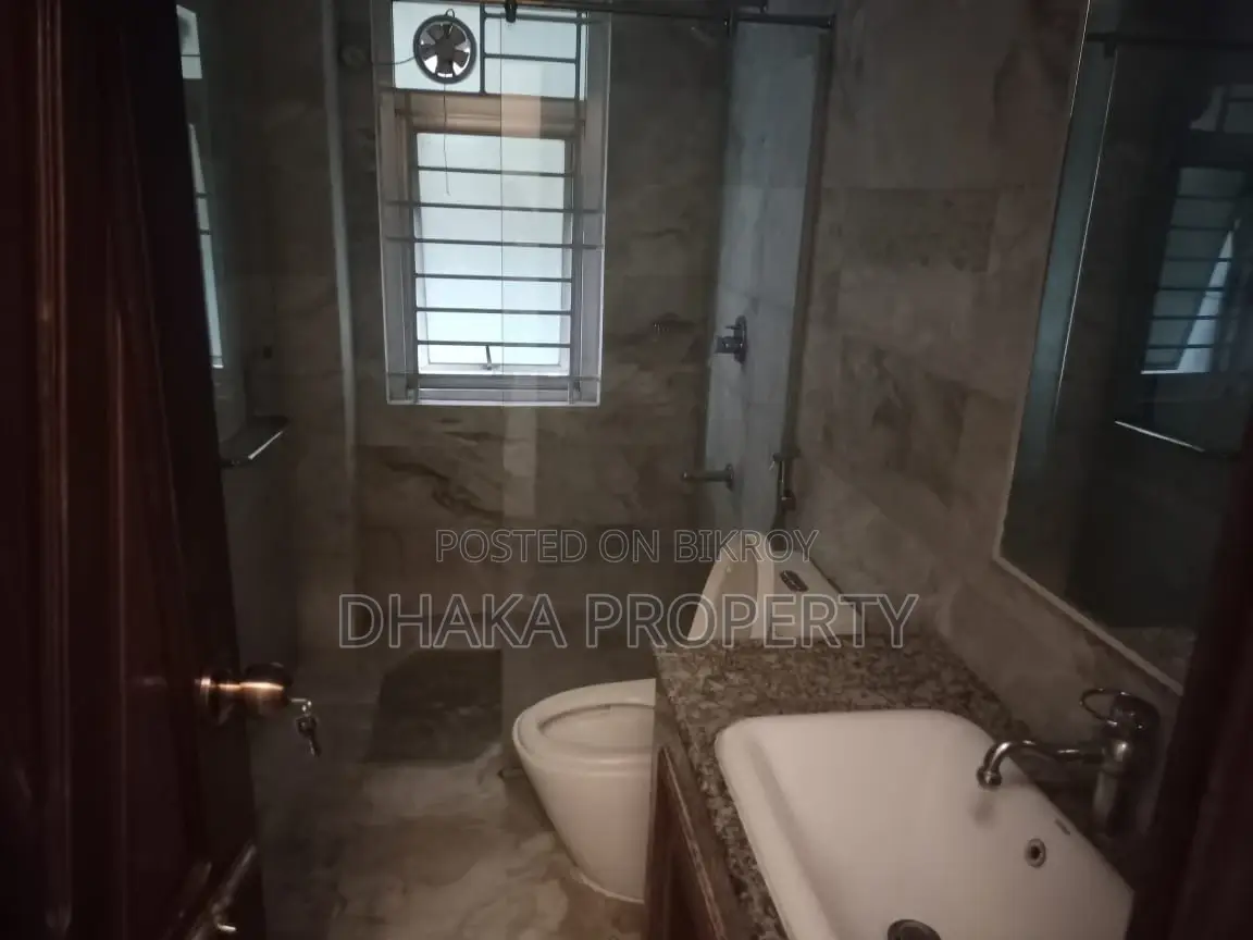 2700-Sqft 3-Bedrooms Newly Apartment Rent in Gulshan -2 in Gulshan