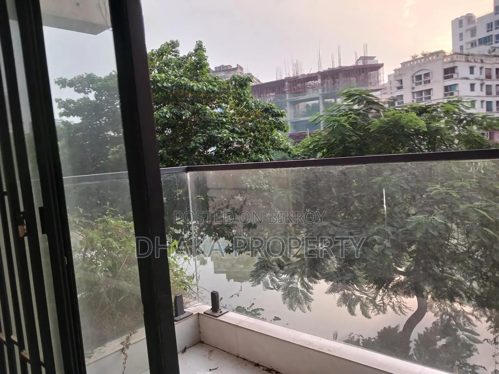 4Bed Luxury Brand New building 2 Parking Rent At Gulshan (gym swimming) in Gulshan