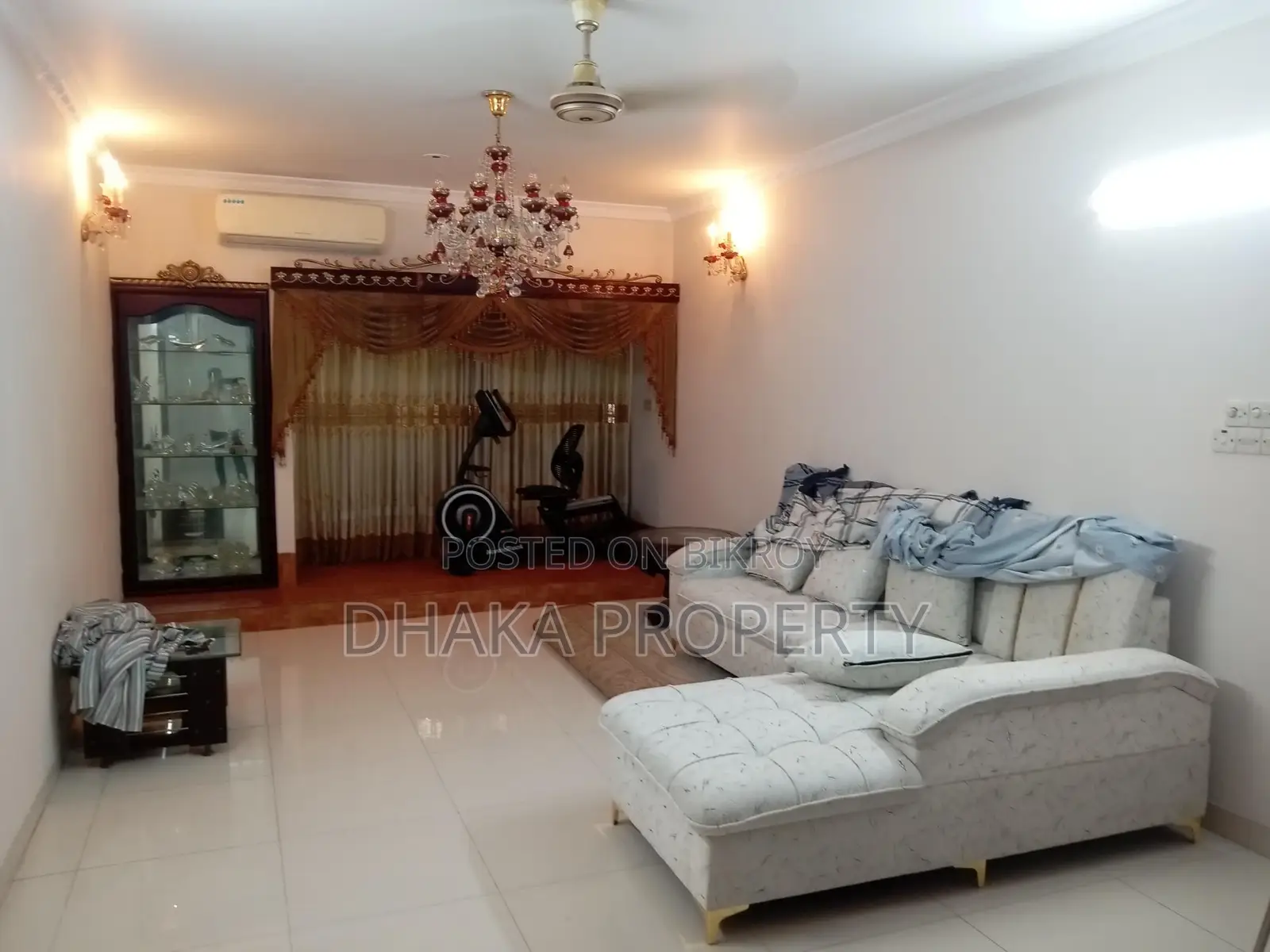 Exclusive 3-Bedrooms Full Furnished Apartment Rent in Gulshan in Gulshan