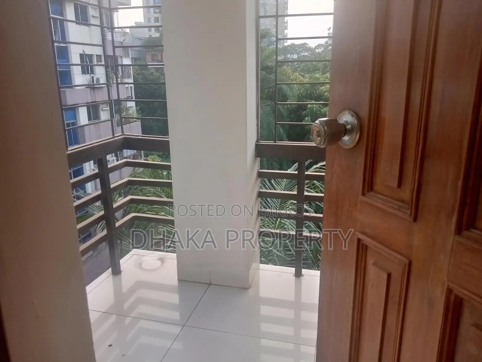 (Sqft-2300) Un-Furnished Office Space For Rent in Gulshan in Gulshan