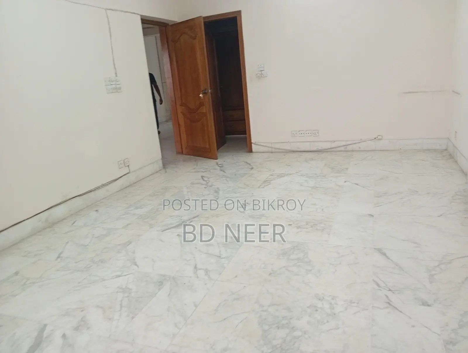 Lake View 3500 Sft Office For Rent in Gulshan-1 in Gulshan