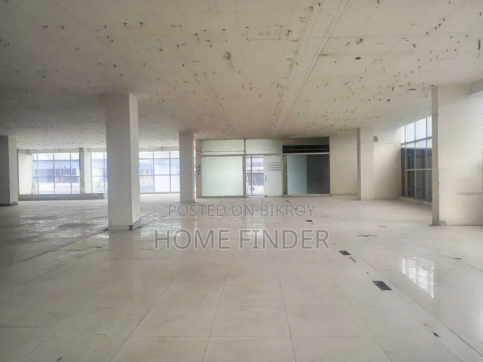 5800 SQFT COMMERCIAL FLOOR FOR RENT GULSHAN AVENUE in Gulshan