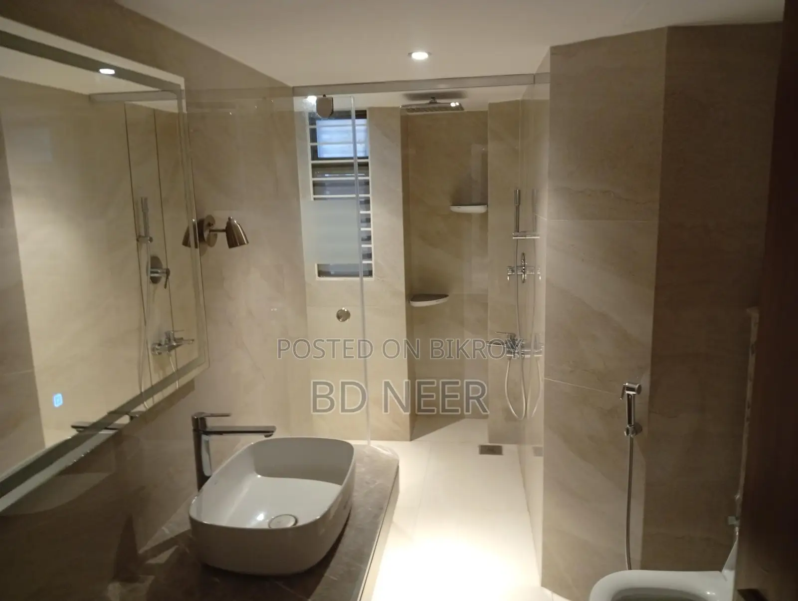 Luxury Furniture 4 Bedroom Apt. Rent in Gulshan-1 in Gulshan