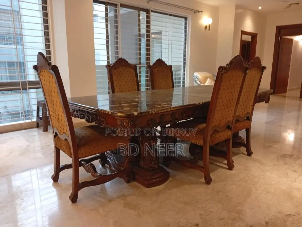 Luxury Furniture 4 Bedroom Apt. Rent in Gulshan-1 in Gulshan